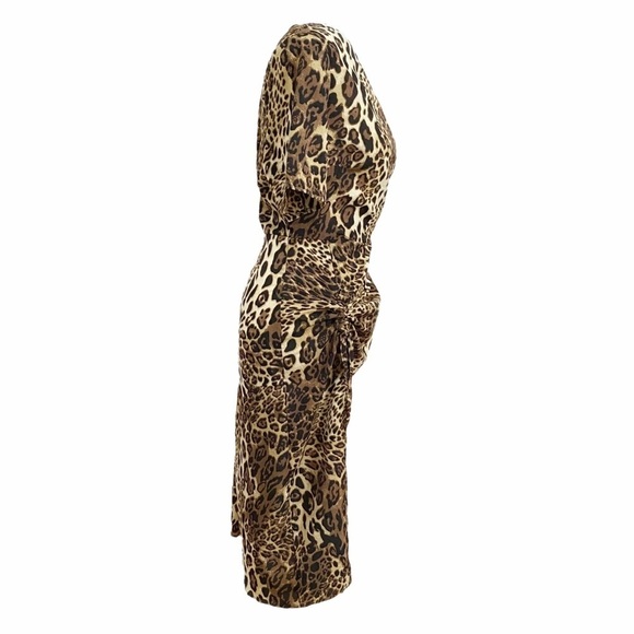 𝅺NWT NASTY GAL ANIMAL LEOPARD CINCHED SHORT SLEEVE  FAUX WRAP SLIT DRESS - 10 - Picture 3 of 14